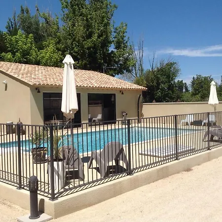 Des Roulottes En Provence Barbentane